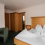 Hotel Hotel Martini Kaprun Inkluding Breakfast, Free Parking And Zell Am See-Kaprun Summer Card 3*