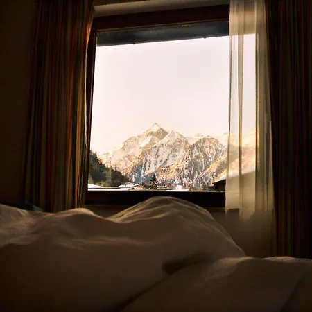 Martini Inkluding Breakfast & Free Parking Szálloda