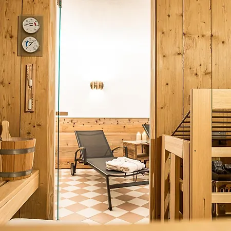 Hotel Martini Kaprun Inkluding Breakfast, Free Parking And Zell Am See-Kaprun Summer Card
