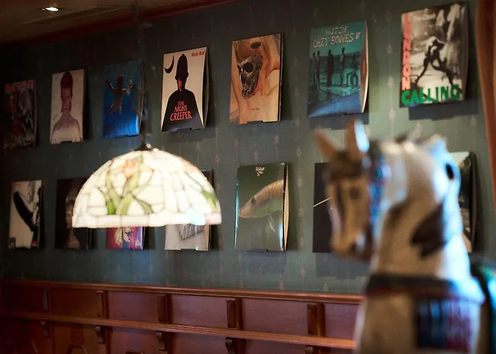 Hotel Martini Inkluding Breakfast & Free Parking